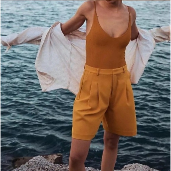 Anthropologie Maeve Women's Orange Dot Pleated Casual Shorts Size 2 - Picture 1 of 10